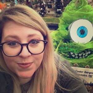 Meet your Posher, Cara